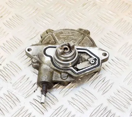 Mercedes-Benz B W245 Vacuum pump A6402300465