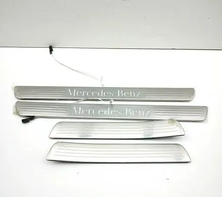 Mercedes-Benz GLE W167 sill trim set (inner) A1676861300 A1676860800