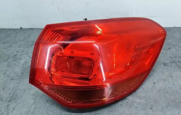 Rear/tail lights