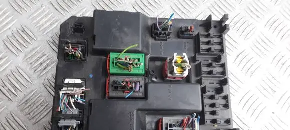 Peugeot 307 BSM Control unit 9651197980
