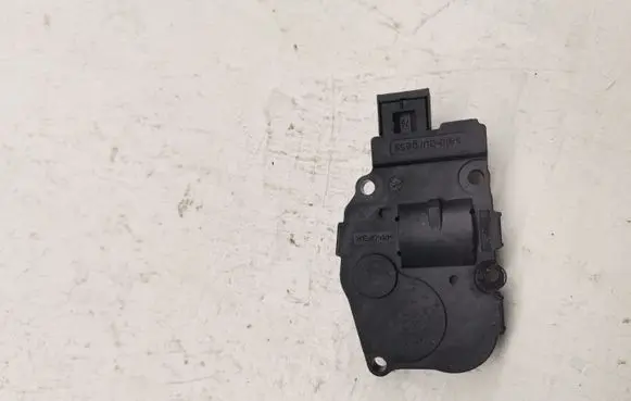 BMW 4 F32 F33 Air flap motor/actuator T946104