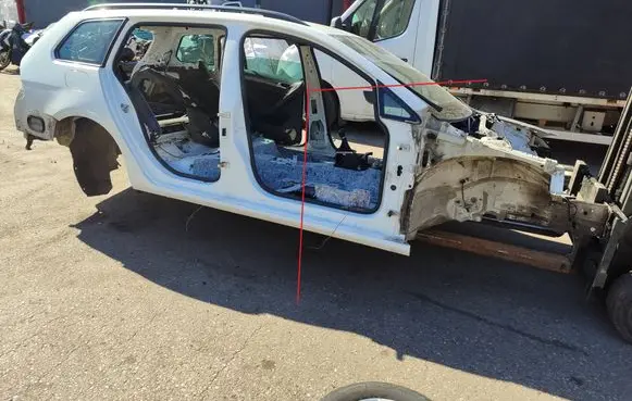 Volkswagen Golf VII Front quarter panel 