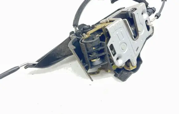 Mercedes-Benz ML W163 Front door lock A1637203135