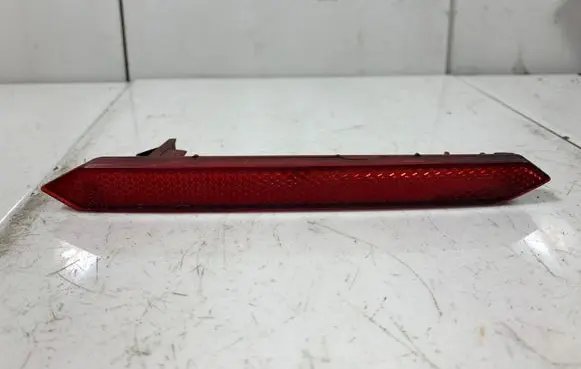Honda Civic Rear tail light reflector 020633