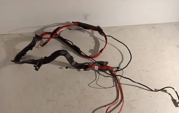 BMW 5 F10 F11 Positive cable (battery) 9348286 10304410