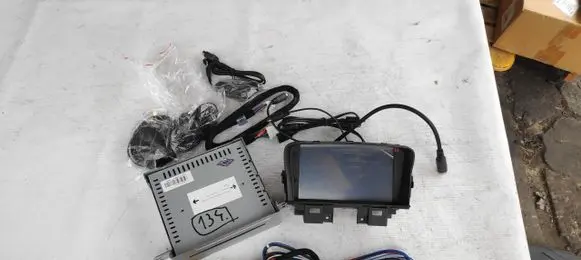 Chevrolet Cruze II Screen/display/small screen 8-MV9-TV5-301B