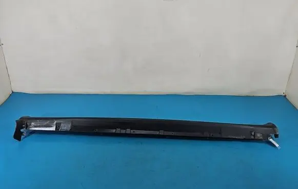 Nissan Juke I F15 Foot area side trim IMPRK1573524