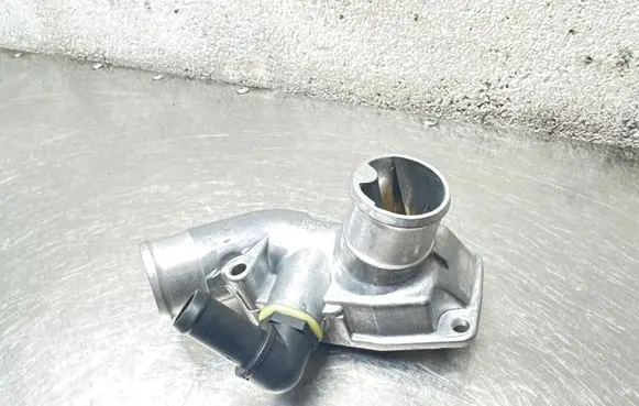 Opel Astra G Thermostat/thermostat housing 741210375 TH24092G1 1338100