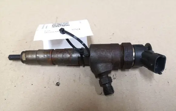 Ford Mondeo MK V Fuel injector 0445110489
