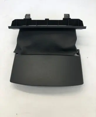 Opel Astra L Steering wheel trim 9843217180