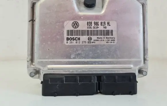 Skoda Fabia Mk1 (6Y) Engine control unit/module 038906019NL 038906019