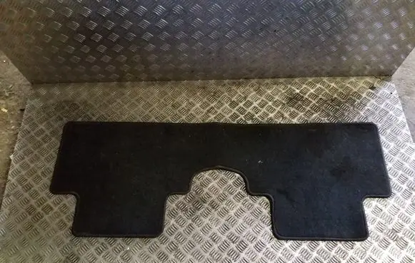 KIA Sorento Rear floor mat 