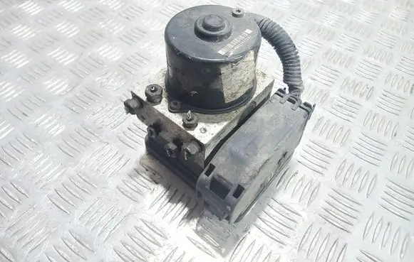 Mazda 2 ABS Pump 2S612M110CE