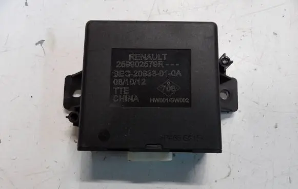 Renault Laguna III Parking PDC control unit/module 259902579R HW001SW002 BEC20933010A