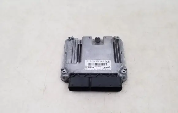 Opel Insignia A Engine control unit/module 55574903