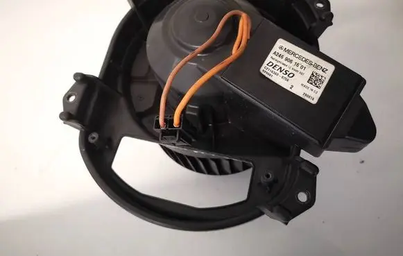 Mercedes-Benz A W176 Heater fan/blower A2469061601 CZ1163600756