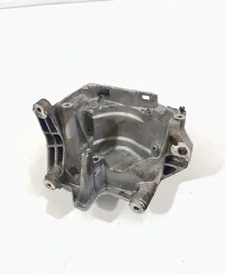 Ford Kuga II Fuel filter bracket/mount holder 9804498180