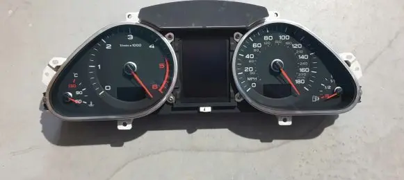 Audi A6 S6 C6 4F Speedometer (instrument cluster) 4F0920950K