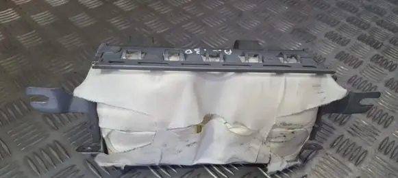 Mitsubishi Pajero Passenger airbag MR402459