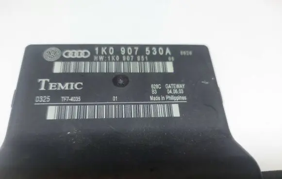 Audi A6 S6 C6 4F Gateway control module 1K0907530A