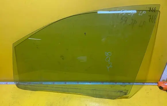 Ford C-MAX I Front door window glass four-door E143R001025