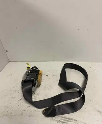 Toyota Corolla E120 E130 Front seatbelt C9043