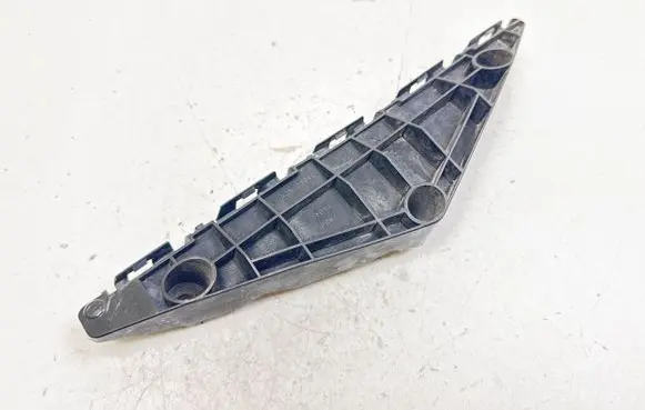 Toyota Avensis T270 Front bumper mounting bracket 5253605040