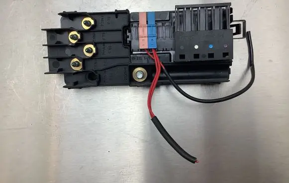 Mercedes-Benz E W211 Positive wiring loom 013948411 013948421 E0000031
