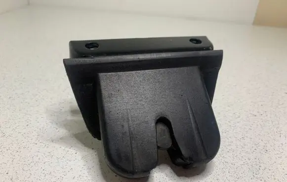 Audi A6 S6 C5 4B Tailgate/trunk/boot lock/catch/latch 4B9827505E