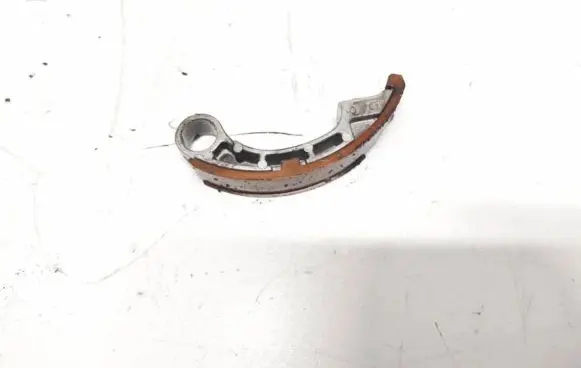 Nissan X-Trail T30 Slide rail for timing chain 