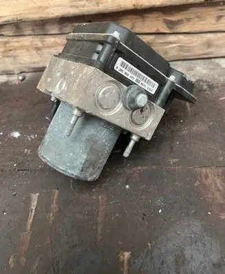 Audi A4 S4 B6 8E 8H ABS Pump 8E0910517J 8E0614517BH