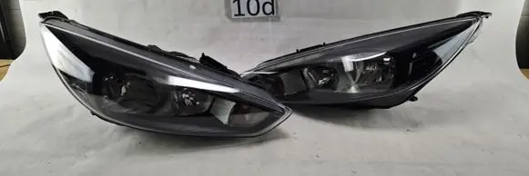Ford Focus Headlights/headlamps set 
