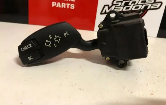BMW 5 E60 E61 Indicator stalk 6924103 6924103B