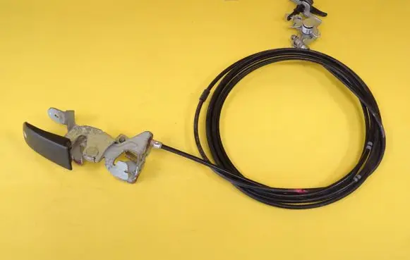 Mazda 6 Fuel cap flap release cable 