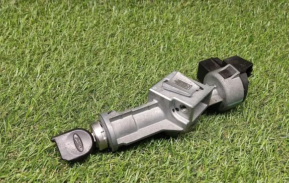 Ford Explorer Ignition lock 5F933F880AB