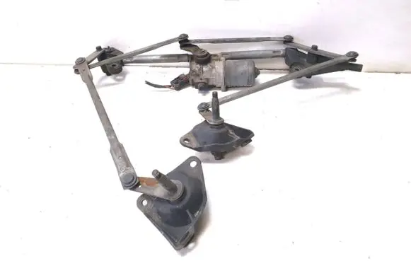 Chrysler Voyager Front wiper linkage and motor