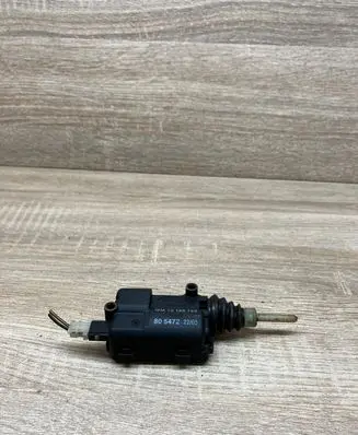 Opel Zafira A Central locking motor 13120789 805472