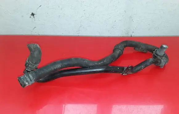 Volkswagen PASSAT B7 Engine coolant pipe/hose 5N0121065