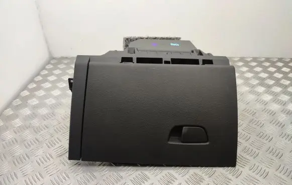 Glove box set
