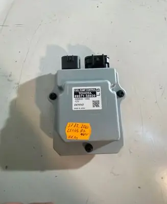 Lexus RX 450H Fuel injection pump control unit/module 8957158020 4998001060