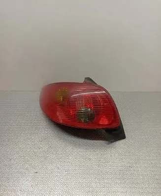 Peugeot 206 Rear/tail lights