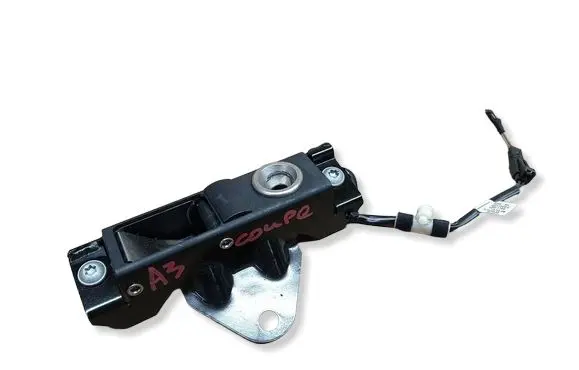 Audi A3 S3 8P Convertible roof lock/latch 8P7871444D 0081019
