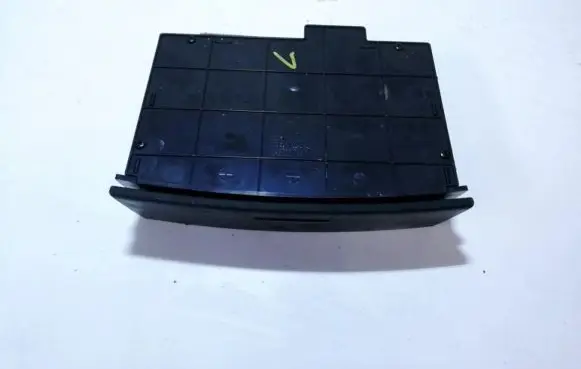Car ashtray