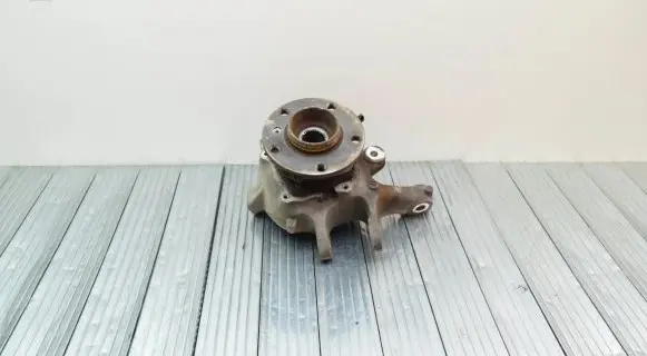 BMW 5 F10 F11 Rear wheel hub 6793769 6784901