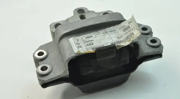 Audi A3 S3 8V Engine mount bracket 1K0199555R