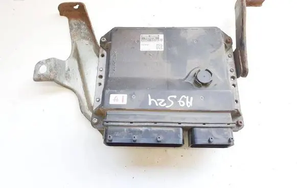 Lexus IS 220D-250-350 Engine control unit/module 8966153700 89661-53700