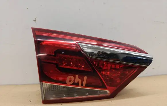 Hyundai i40 Rear/tail lights 924033Z5