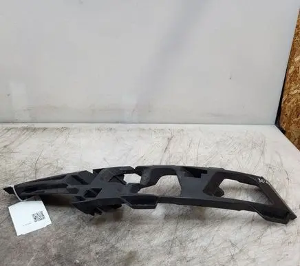 Ford Mondeo MK IV Front bumper mounting bracket BS7117E857A