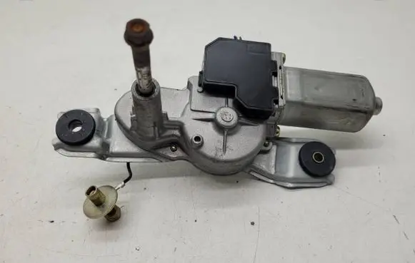 Toyota Corolla E120 E130 Rear window wiper motor 8513002020