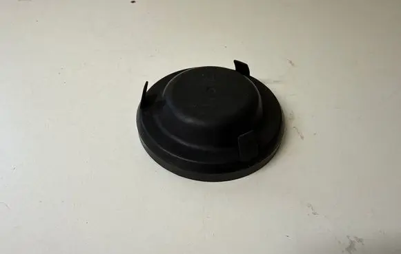 Headlight/headlamp dust cover